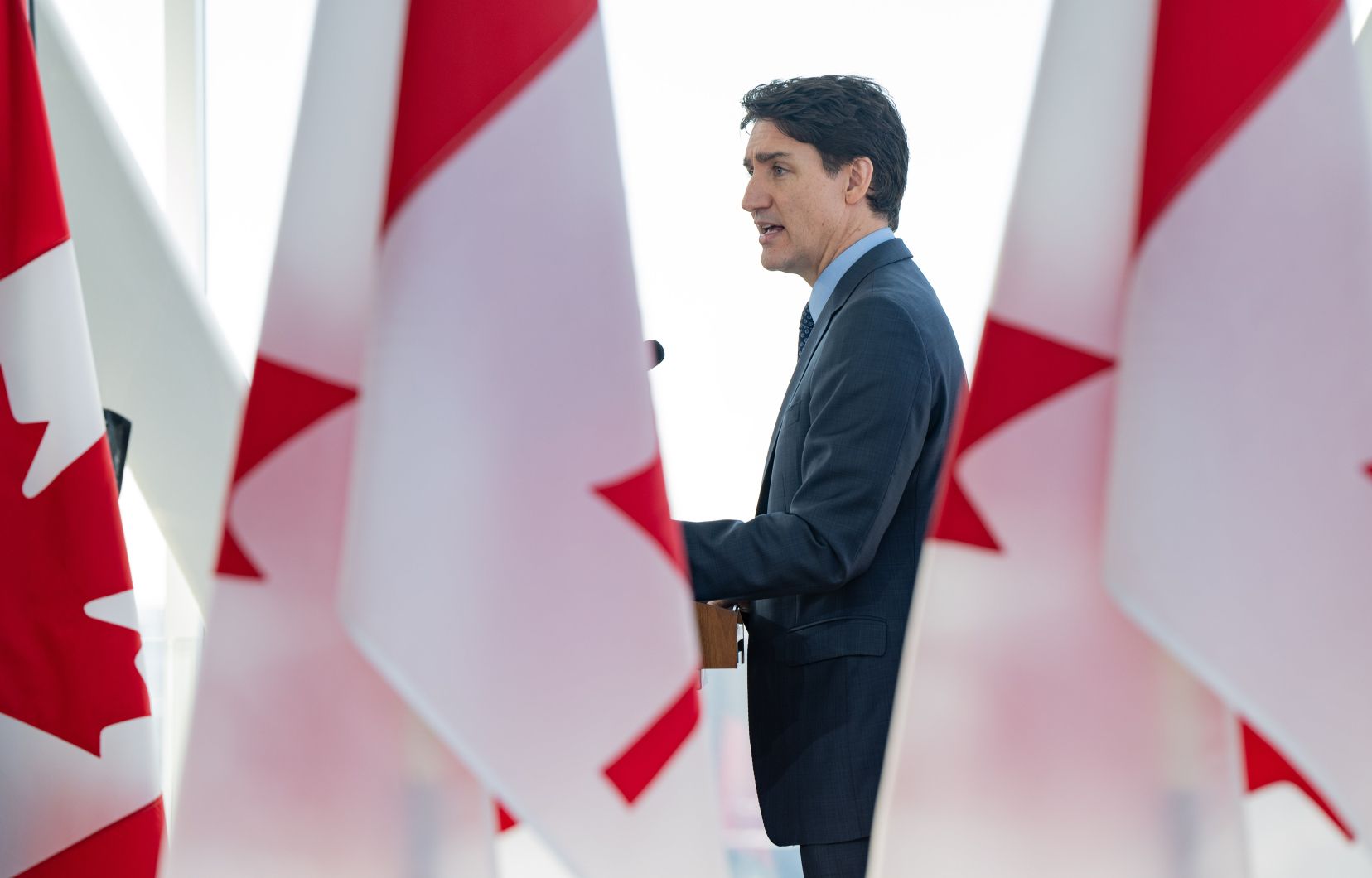 M Trump prétend faussement que l’Ukraine a « commencé » la guerre avec la Russie. « La Russie a choisi de violer des règles fondamentales qui nous protègent tous dans nos démocraties, à travers le monde », a rétorqué M. Trudeau.