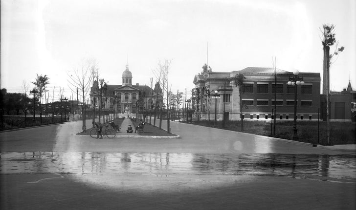 L’avenue Morgan en direction du marché Maisonneuve, en 1916