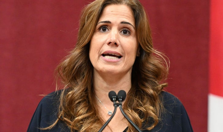 Des soupçons d’ingérence politique et de conflits d’intérêts planent sur la ministre de l’Enseignement supérieur, Pascale Déry.